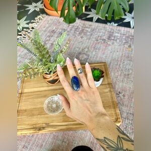 Sterling silver Elegant Blue Stone Ring stamped 925 Lapis Lazuli size 7